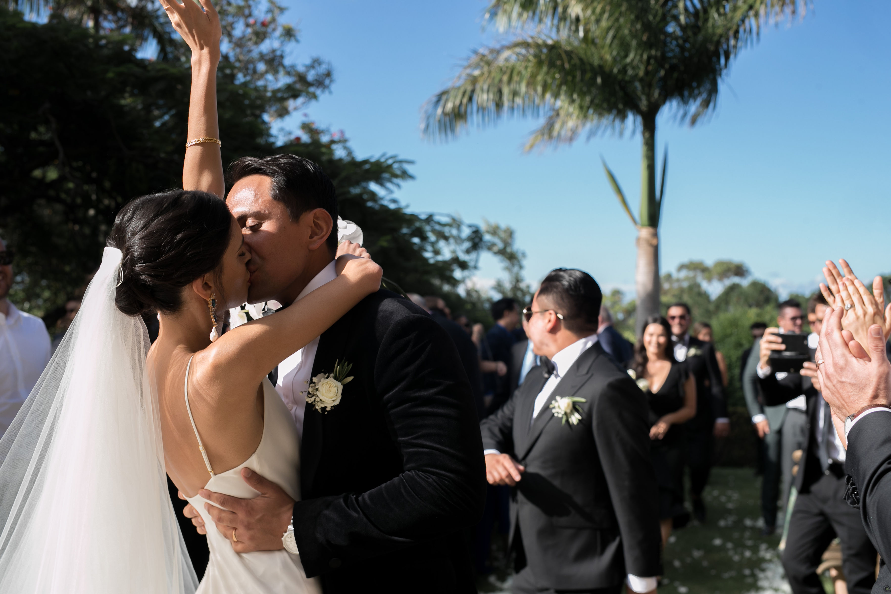 less is more”: Kieta tells us all about her wedding in Byron Bay